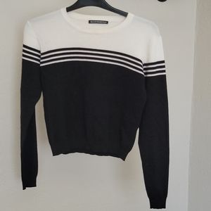 Brandy Melville sweater